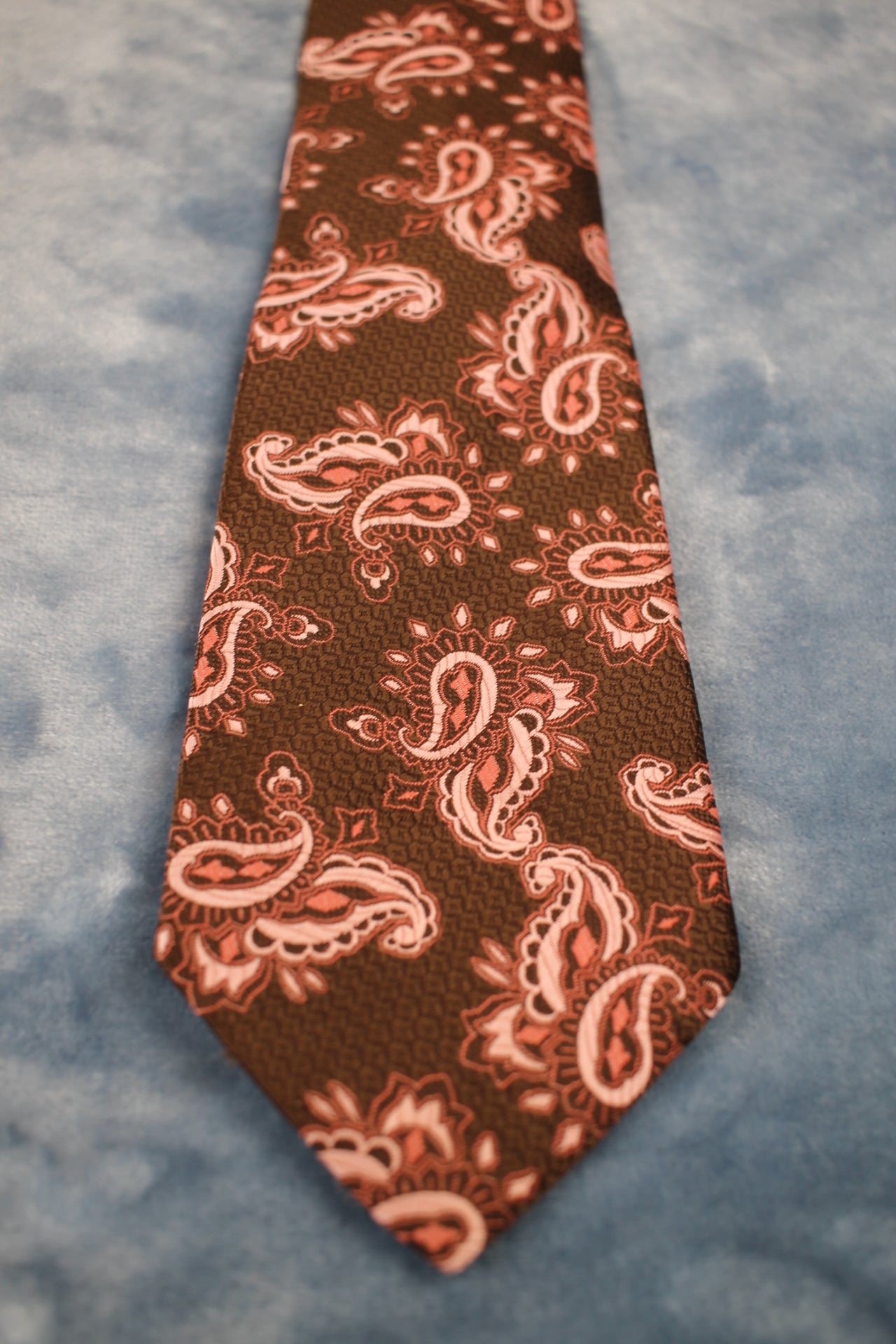 Vintage Tootal 1960s pink brown pattern kipper tie