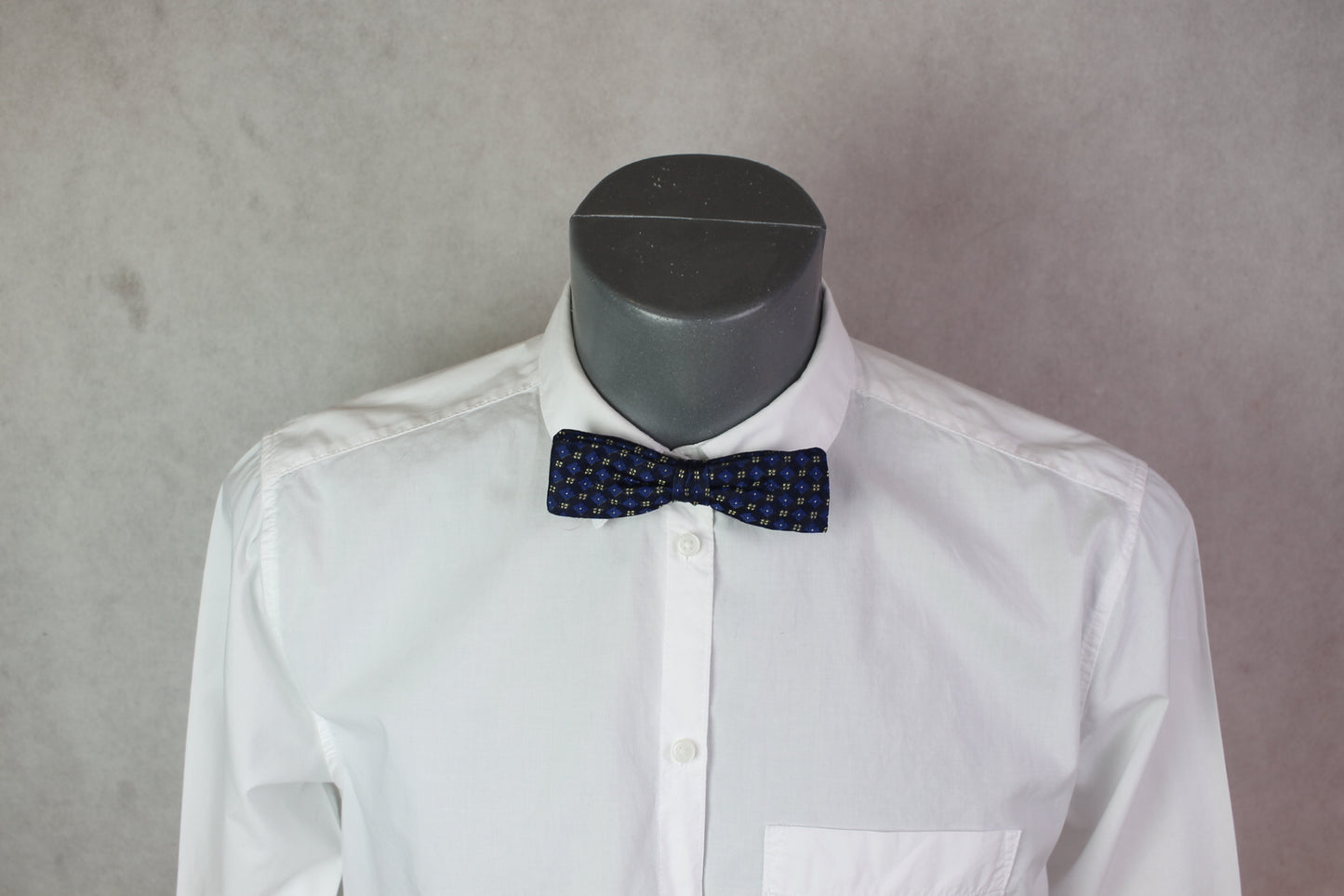 Vintage pre-tied clip on dark blue cream diamond pattern bow tie