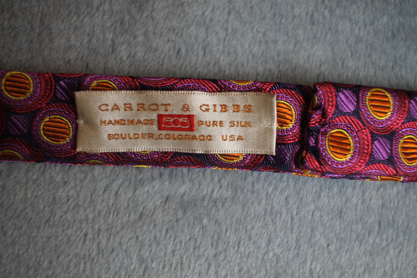 Vintage Garrot & Gibbs self tie thistle end pure silk pink orange purple circles pattern bow tie adjustable