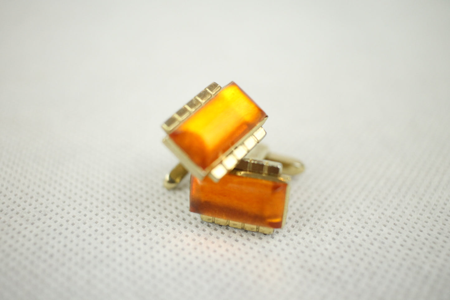 Vintage Hickok Amber Lucite Gold Metal Push Through Cuff Links