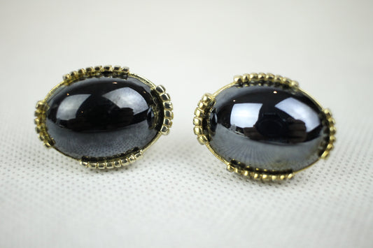 Vintage Black Oval Glass Cabochon Gold Metal Mount Cuff Links