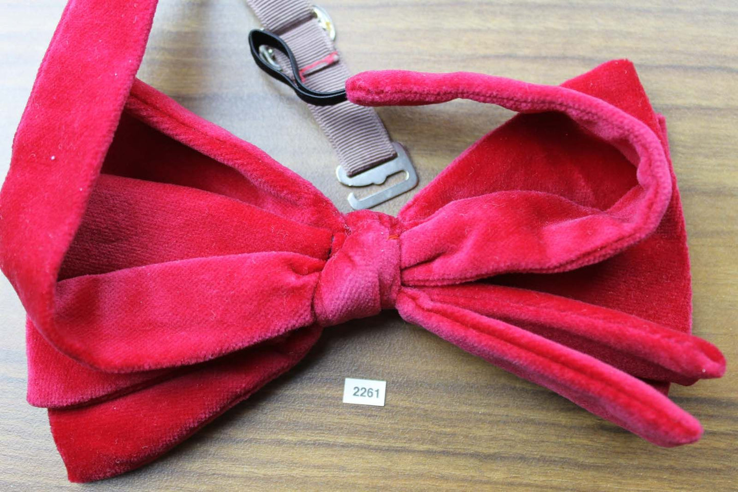 Vintage 1970s Pre Tied Bow Tie Cherry Red Velvet Adjustable