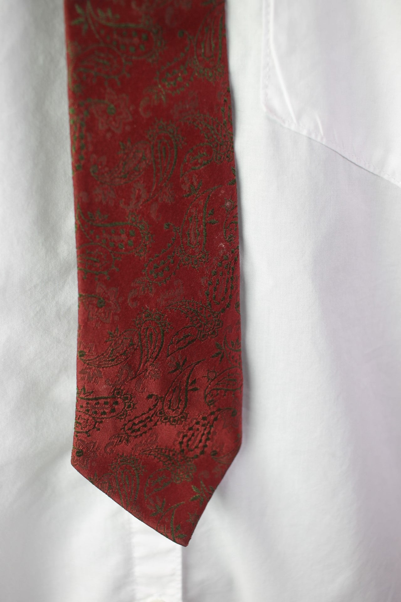 Vintage Inovation red green jacquard skinny tie