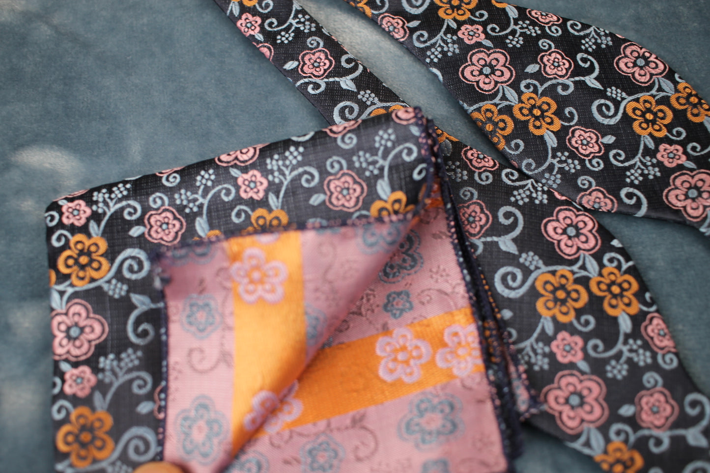 Vintage blue pink copper pattern adjustable self tie bow tie and handkerchief set