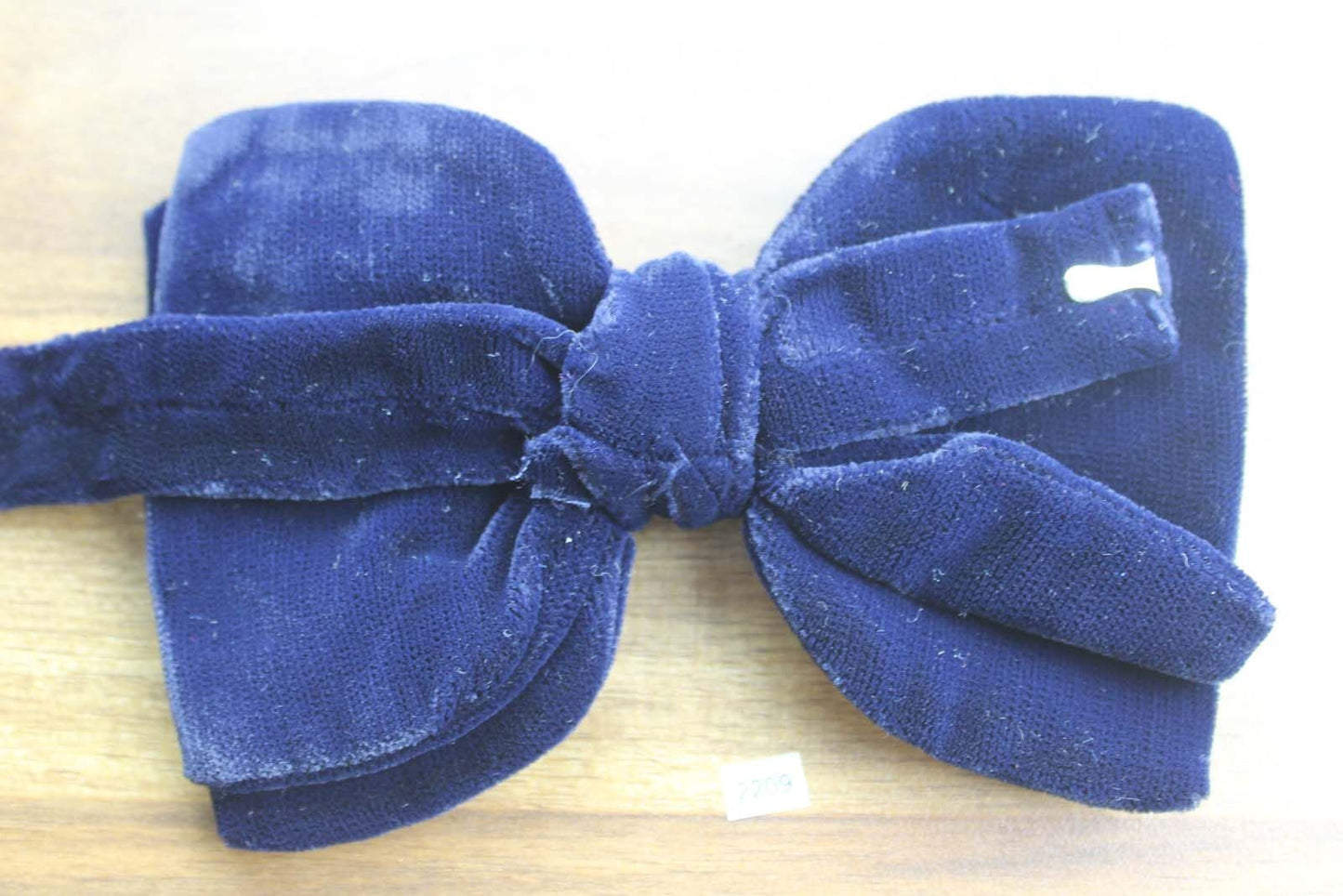 Vintage 1970s Pre Tied Bow Tie Navy Velvet Double Bow Adjustable Collar Size