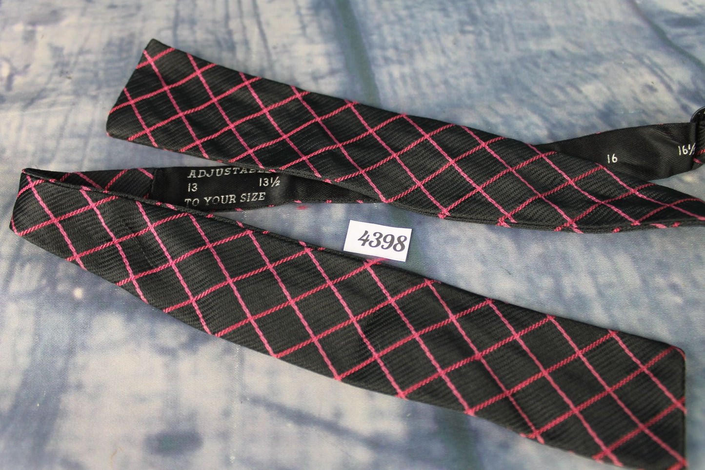 Superb Vintage Fuchsia Black Crosshatch Self Tie Square End Paddle Bow Tie Adjustable