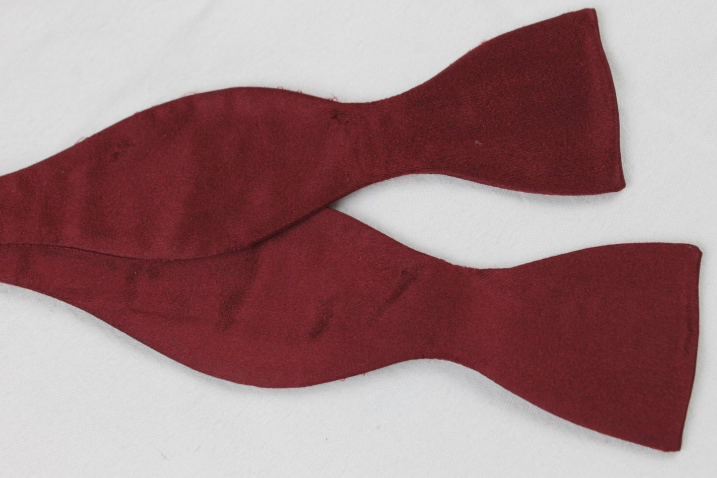 Vintage self tie thistle end burgundy bow tie adjustable