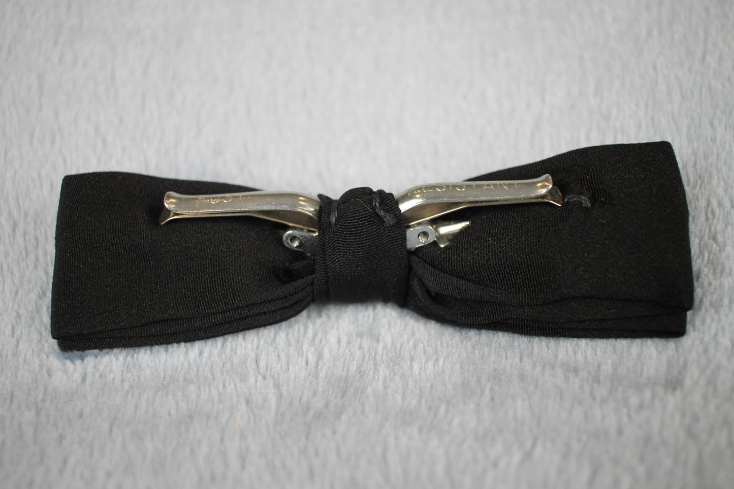 Vintage classic black clip on bow tie