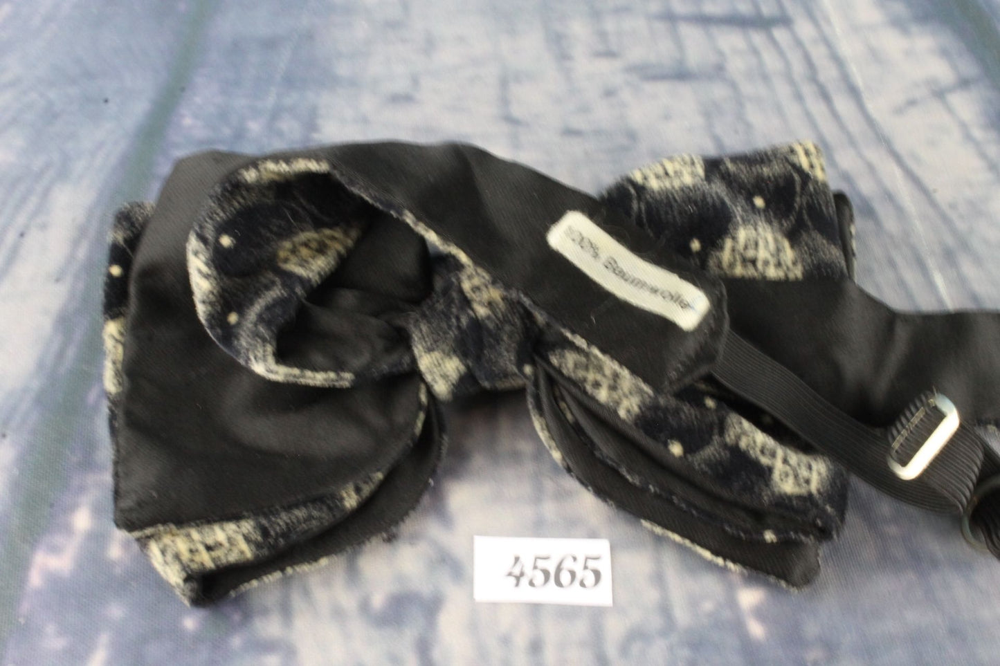 Vintage 1970s Charcoal Beige Velvet Pre-Tied Bow Tie