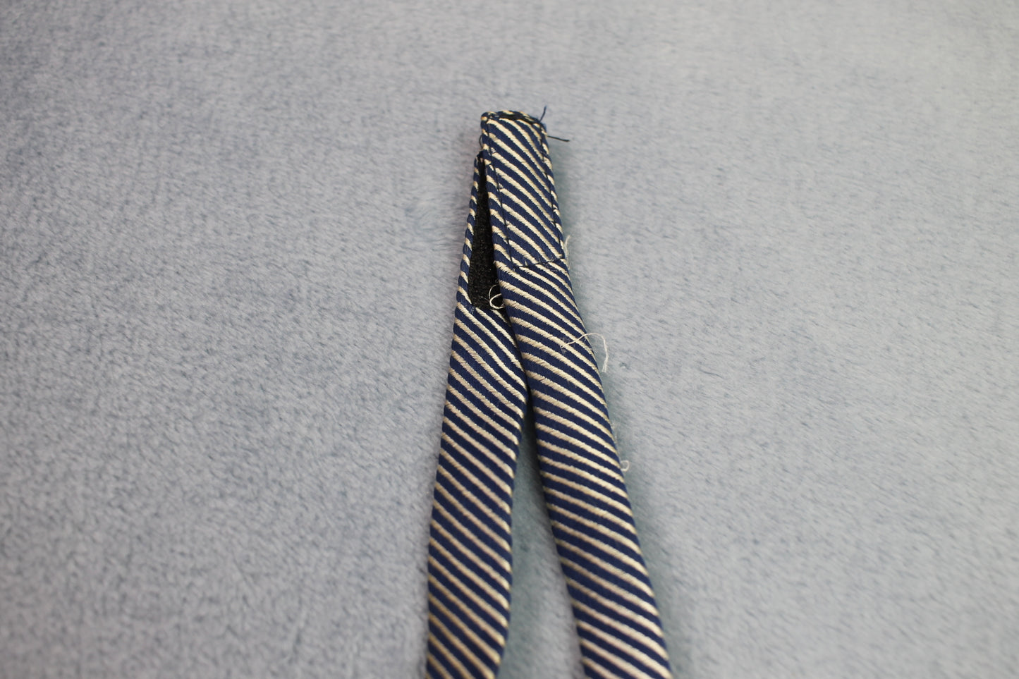 Vintage Childs Pre Tied Navy Blue Silver Striped Pattern Tie 2-3 YR