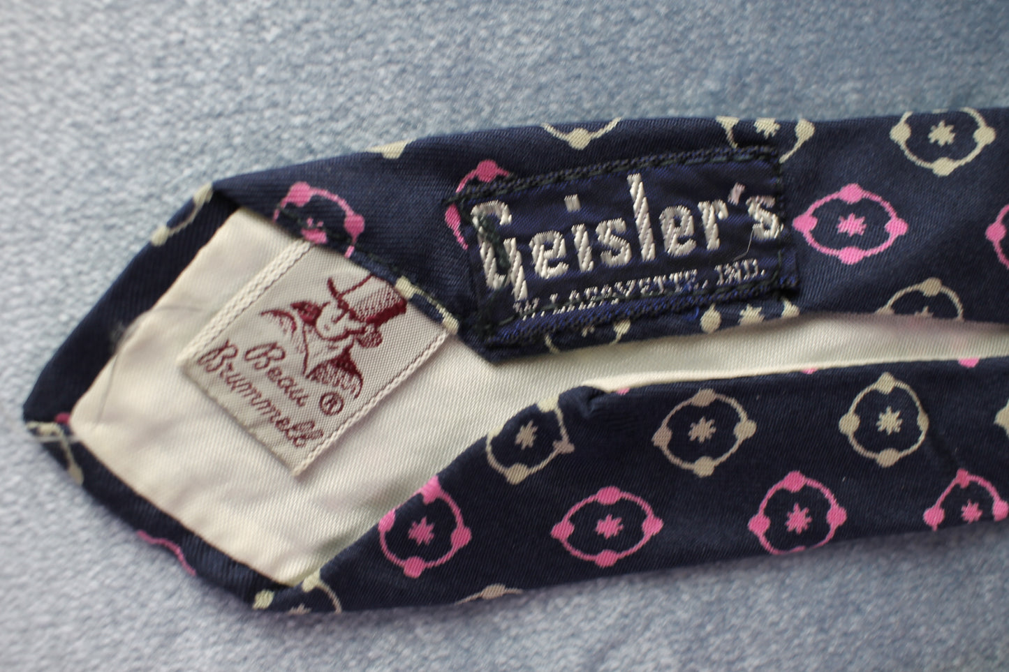 Vintage Geislers dark blue pink cream square circles pattern tie