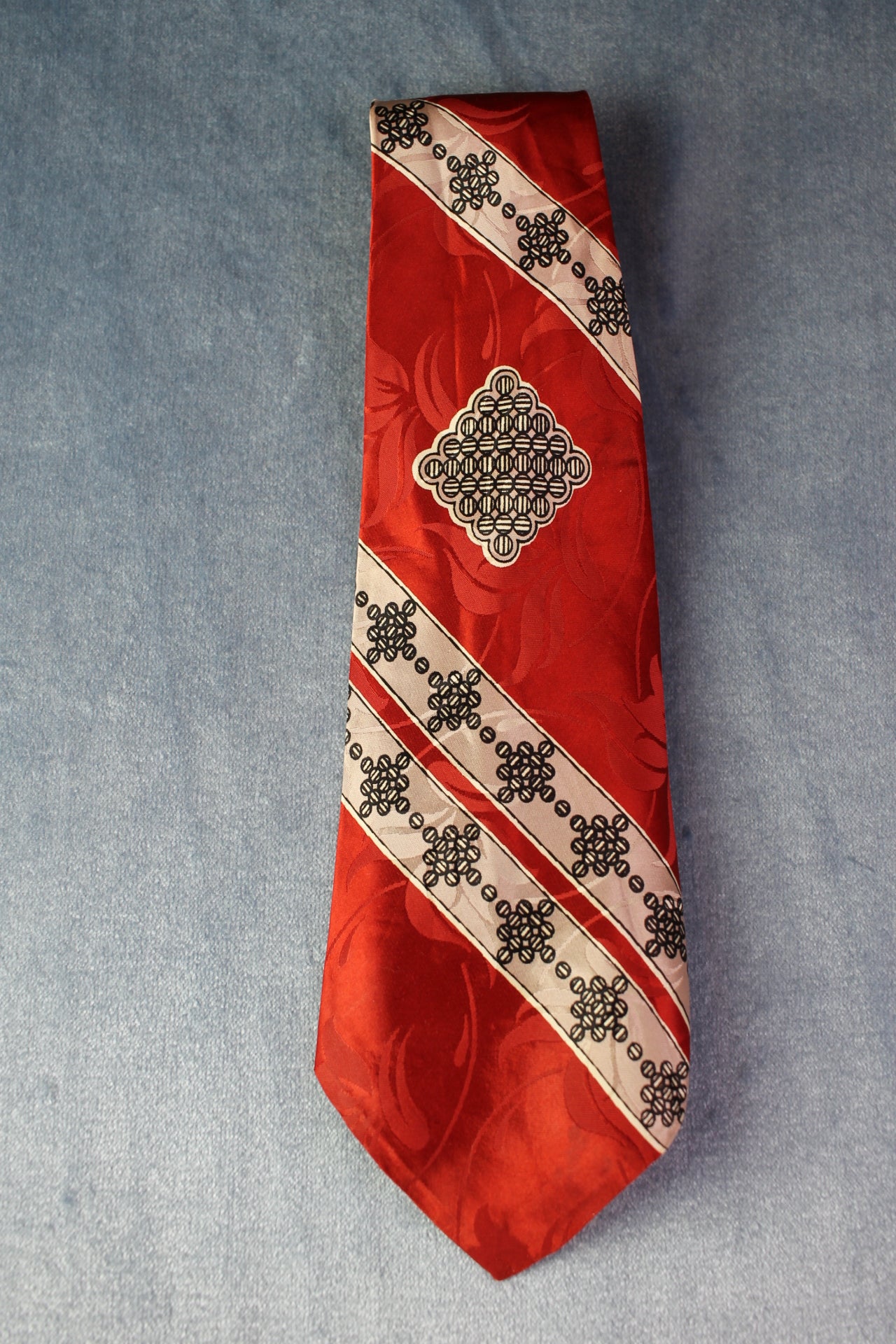 Vintage hand printed dark red white grey pattern skinny tie