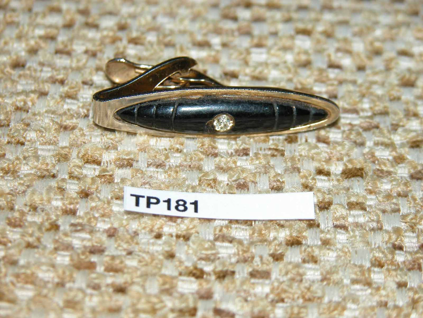 Vintage gold metal oval black lucite clear glass gem tie clip