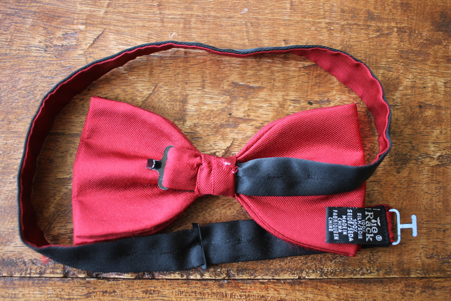 Vintage Tie Rack pre-tied classic red bow tie adjustable