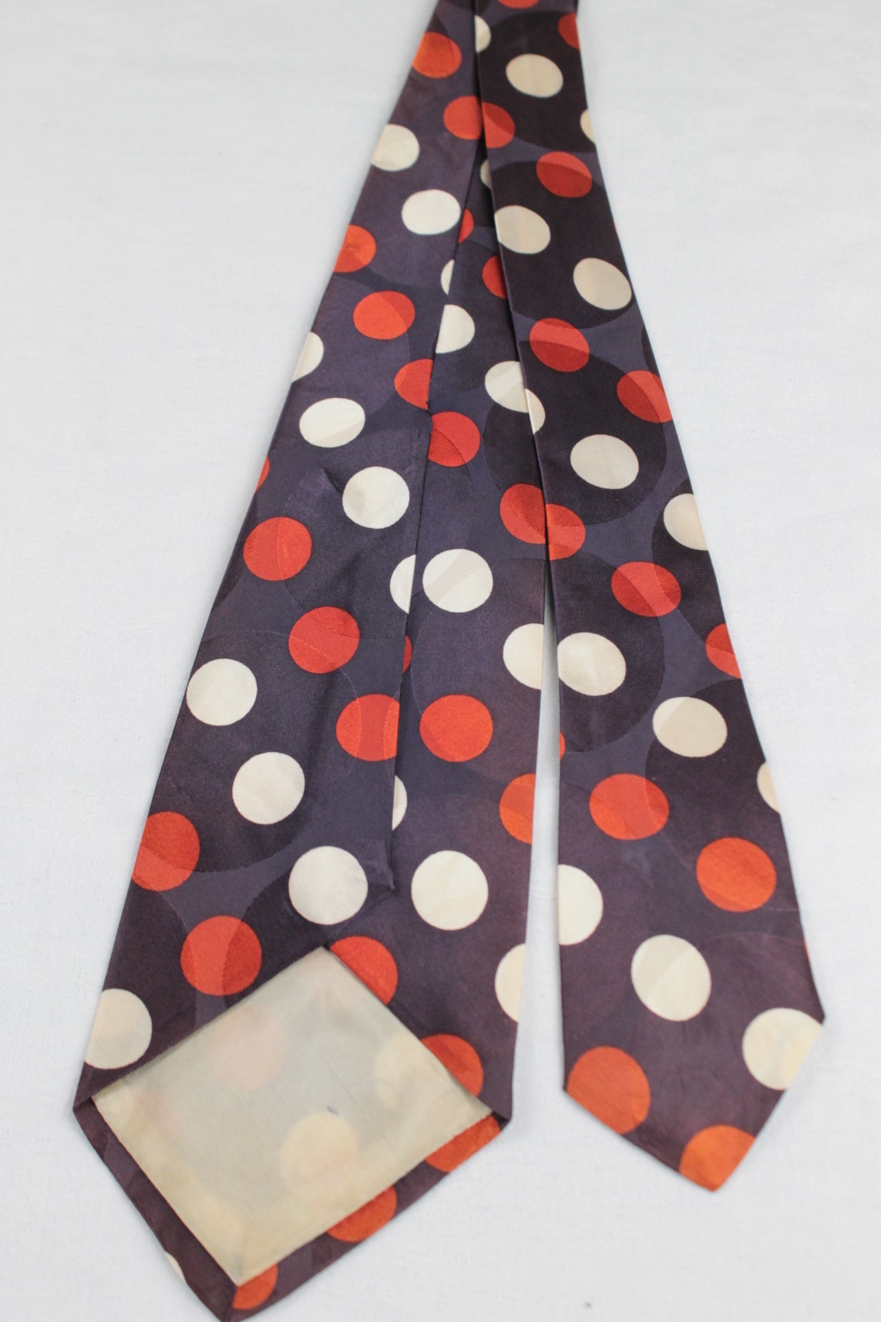 Vintage Harry A Schrier Brooklyn Purple Red Silver Dot Pattern Swing Tie 1940s/50s