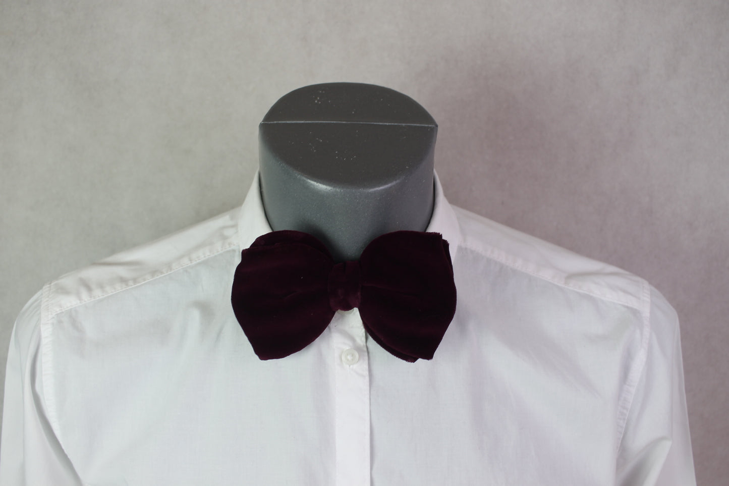 Vintage pre-tied clip on deep purple bow tie