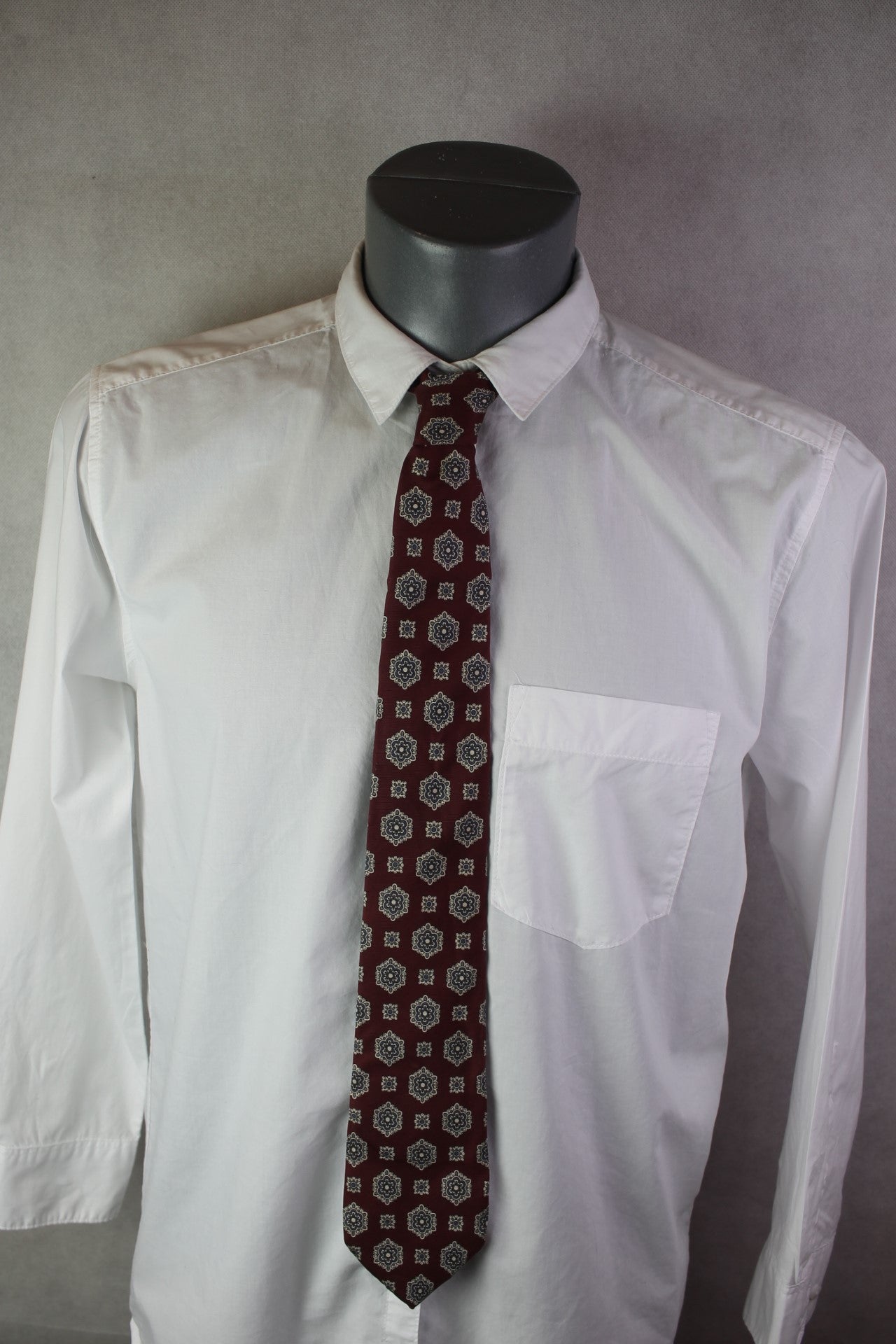 Vintage Stafford USA all silk brown cream motifs tie
