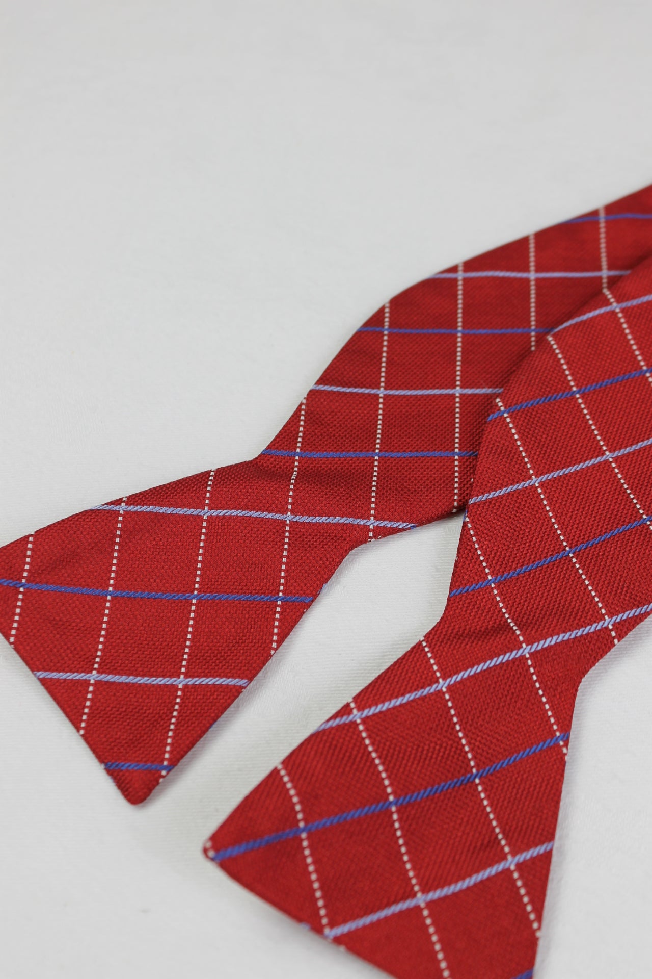 Saddlebred Red Silk Blend Self Tie Straight End Thistle Bow Tie