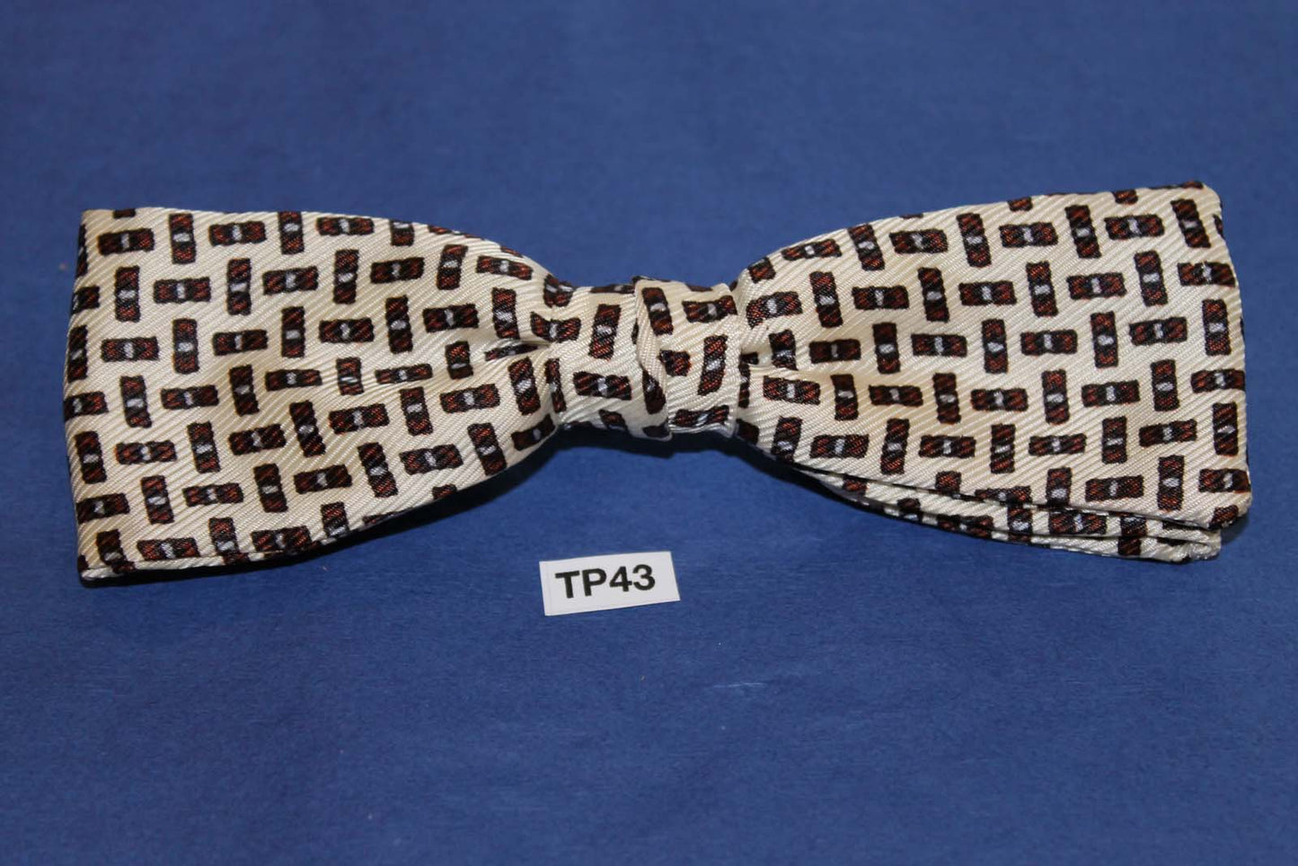 Vintage cream brown grey repeat pattern square end clip on bow tie