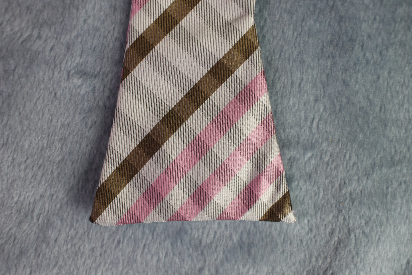 Vintage The Ellis Tie Company self tie thistle end 100% silk pink brown check bow tie and handkerchief set adjustable