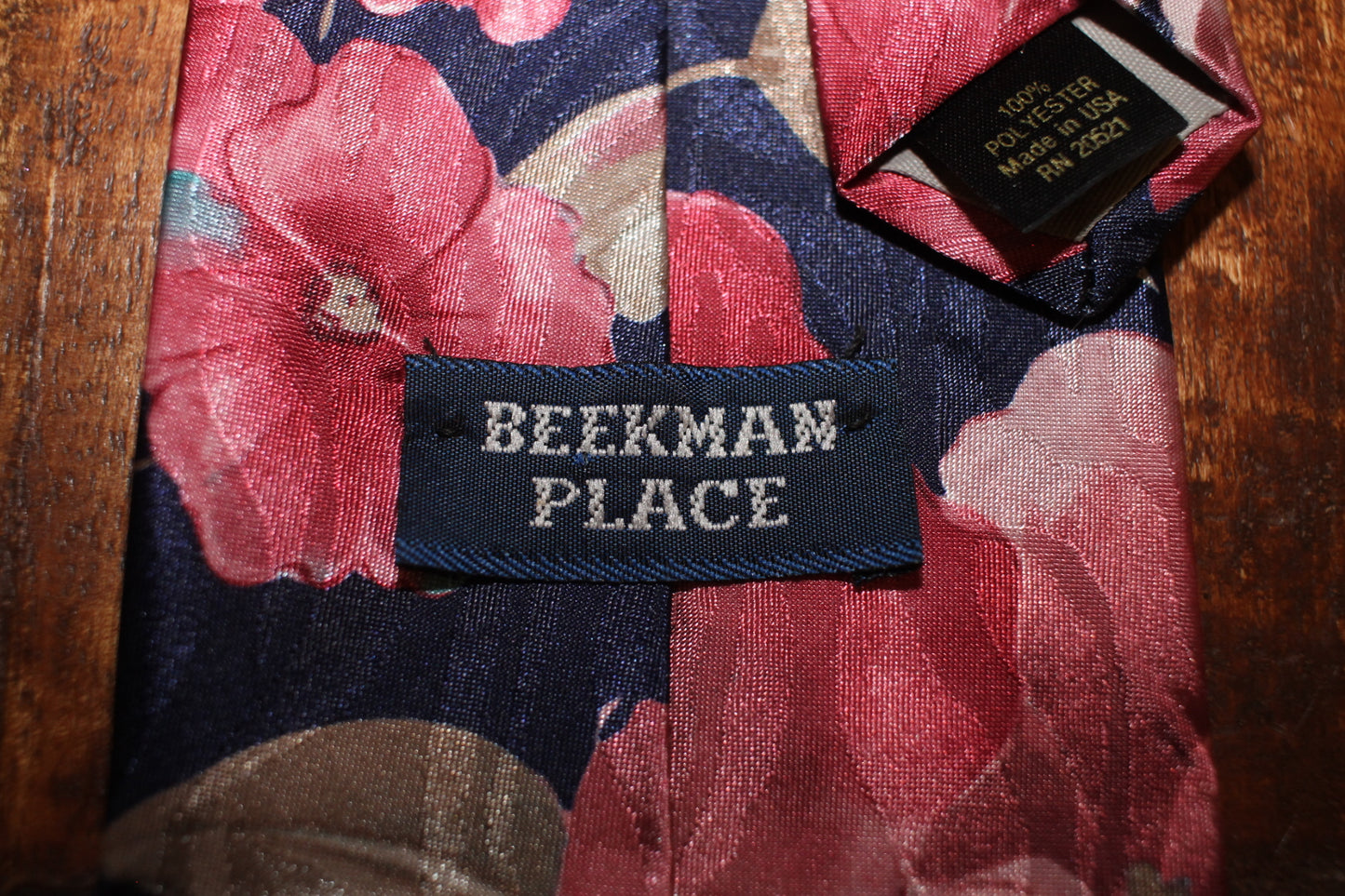 Vintage Berkman Place 1940s/1950s pink green gold floral pattern tie