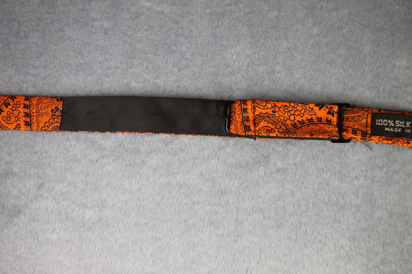 Vintage self tie thistle end 100% silk orange black paisley pattern bow tie adjustable