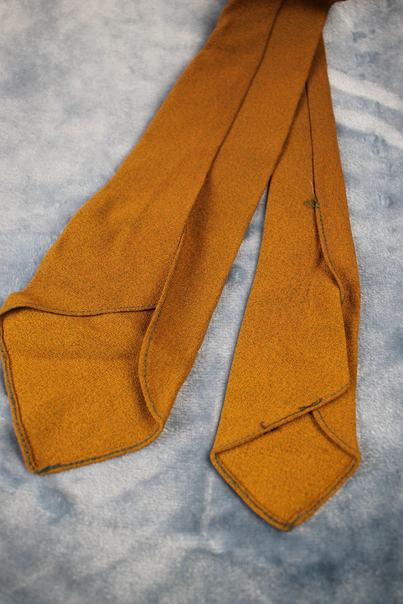 Vintage 1940s/50s khaki tan speckled unlined swing tie