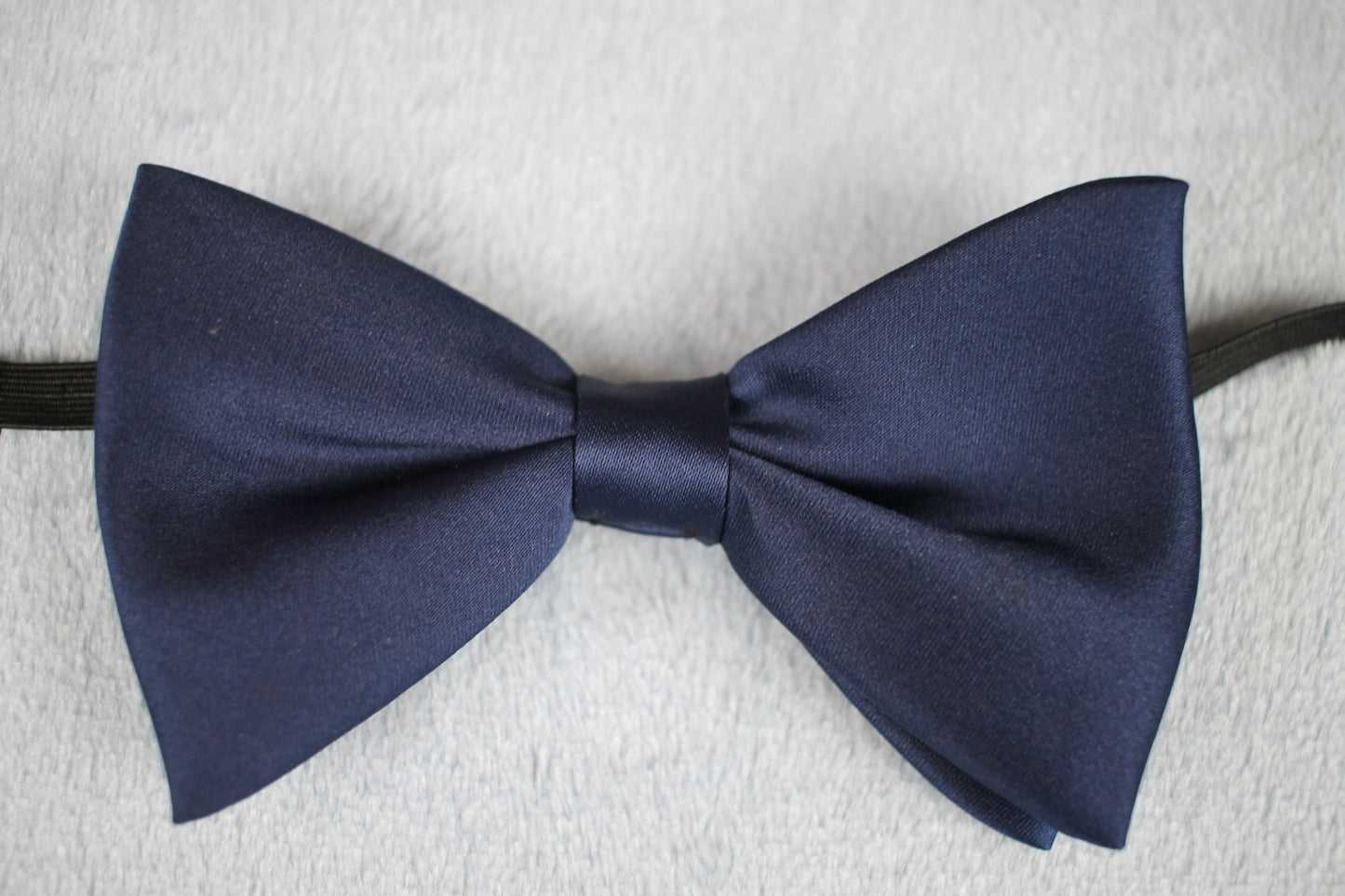 Vintage pre-tied classic blue bow tie one size