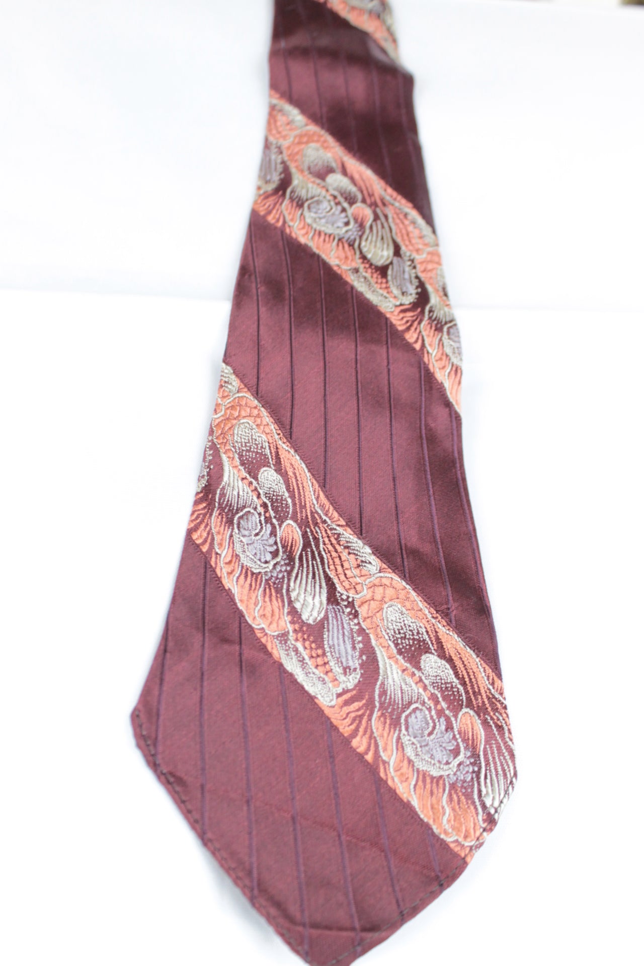 Vintage 1950s Pilgrim Cravats Brown embroidered pattern jacquard pin stripes Swing Tie